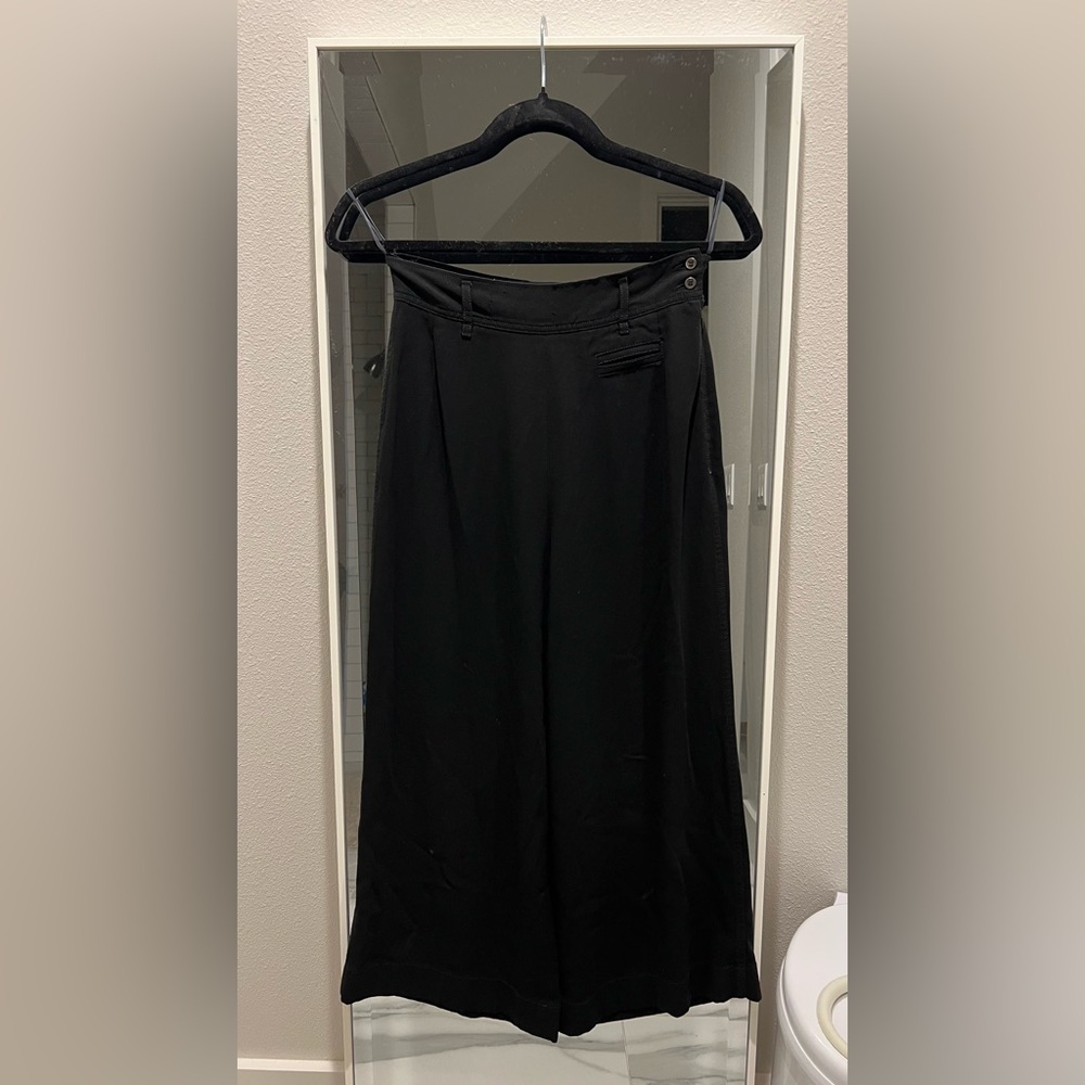 Prada Classic Black Capri Pants
